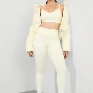 Aritzia Cream High-Waisted Leggings